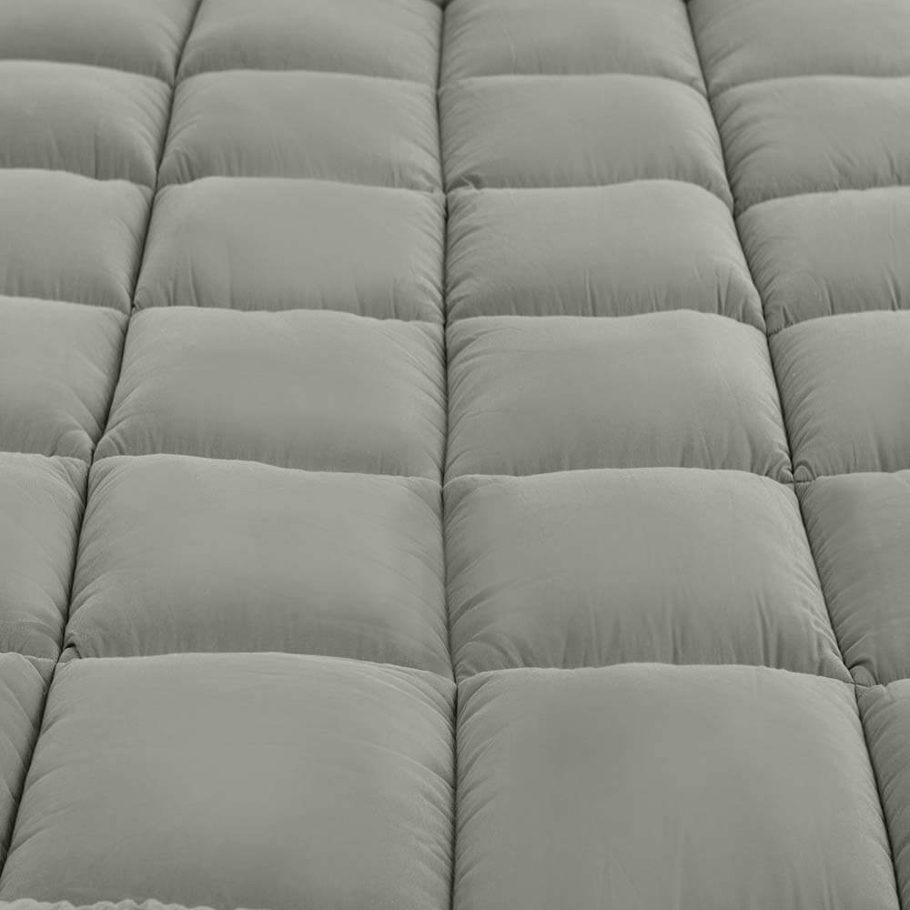 Royal Comfort Ultra-Warm 800Gsm Charcoal Quilt - Double